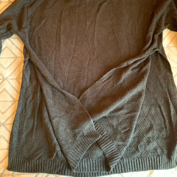 Boohoo sweater - Picture 2 of 3